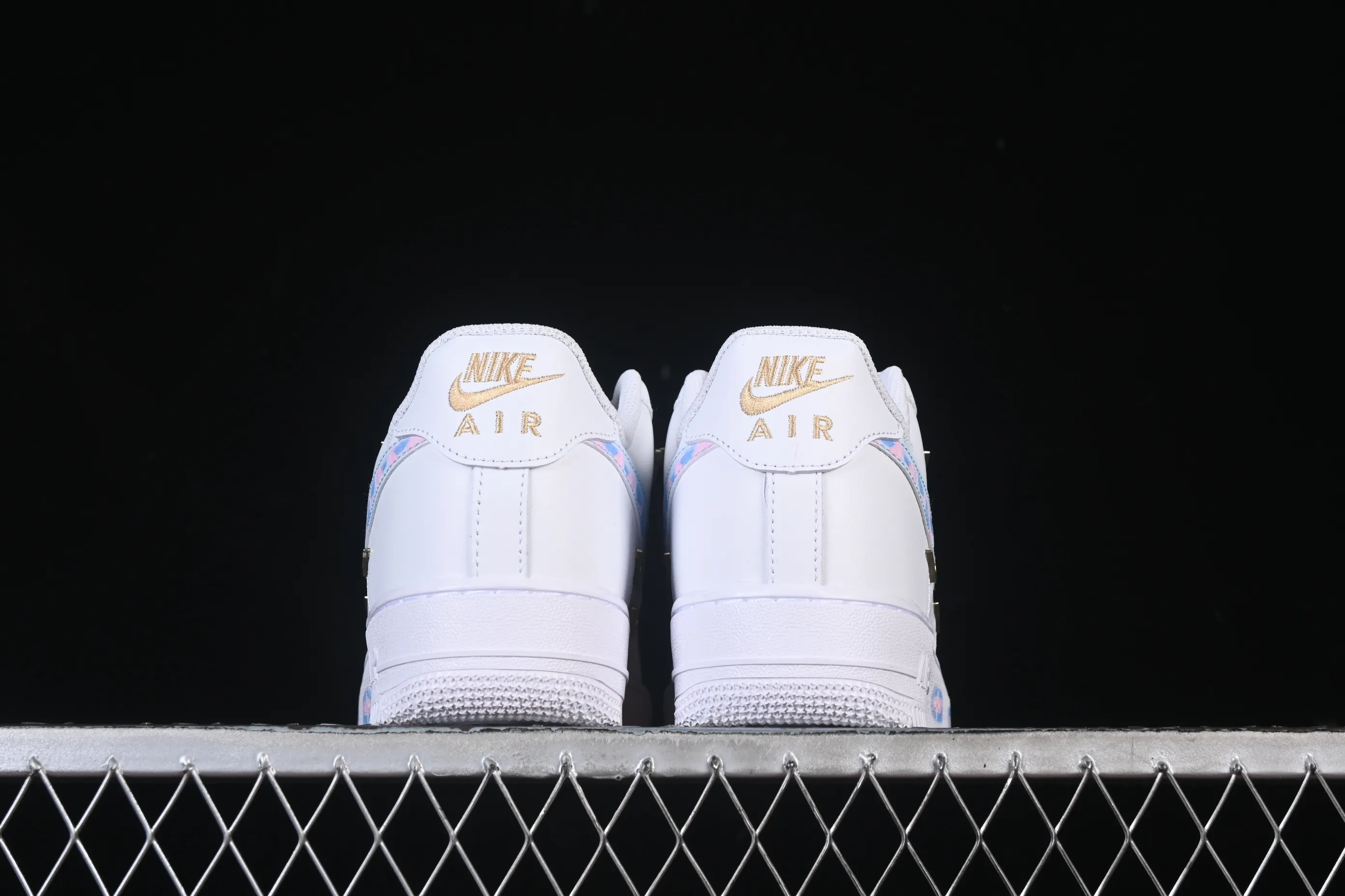 All categories Nk Air Force 1 Air Force series Nk Air Force 1 Low Air Force low-top Nike Air Force 1'07 Low Four-hook Monet impression Air Force 1 low-top casual sneakers ZH0316-105
